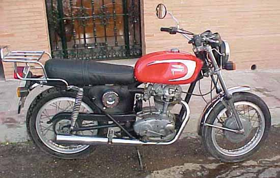 Road 77, un modelo raro y muy bonito